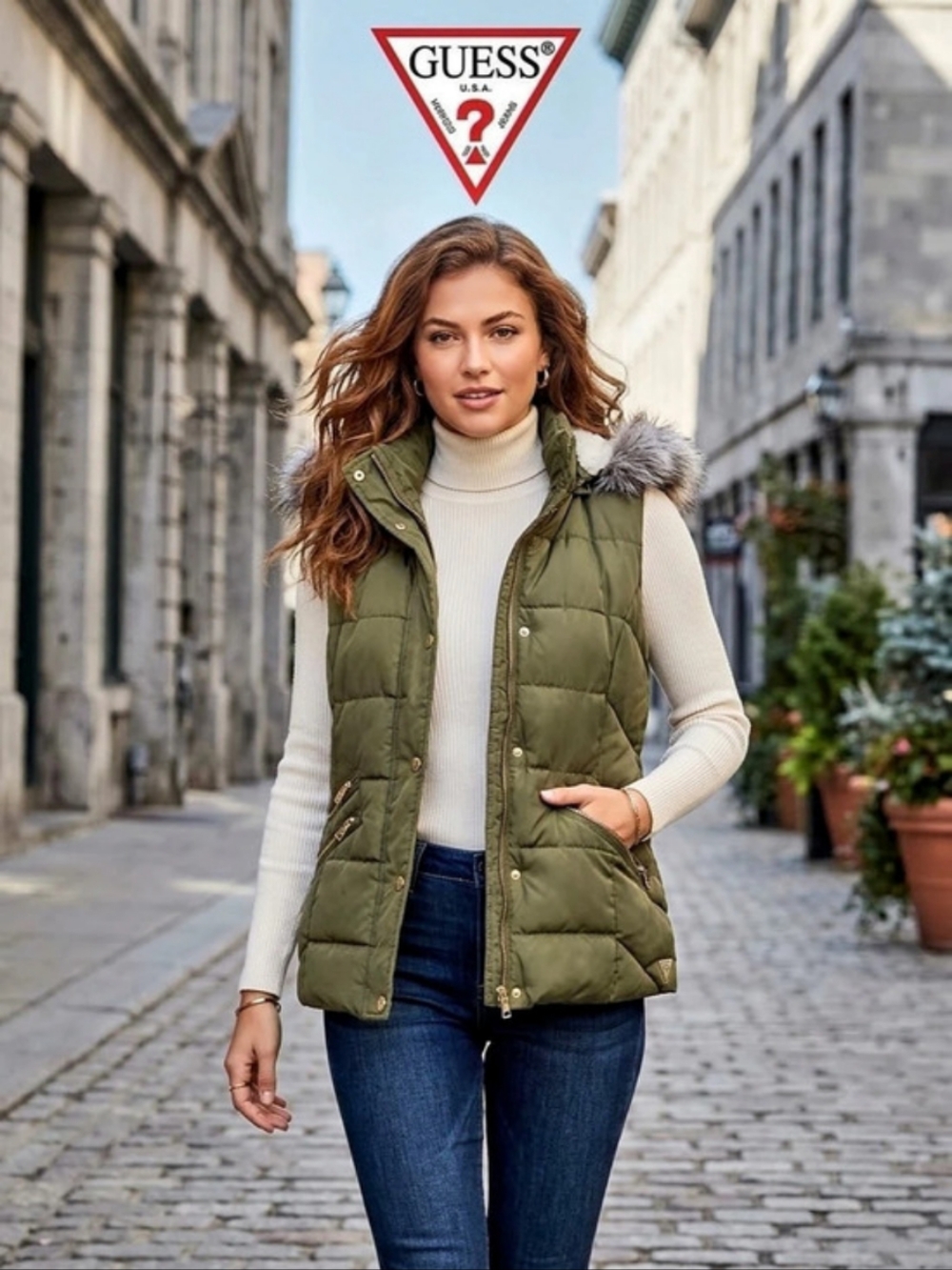 GUESS Women'Small Puffer Vest with Faux Fur Hood Green Small